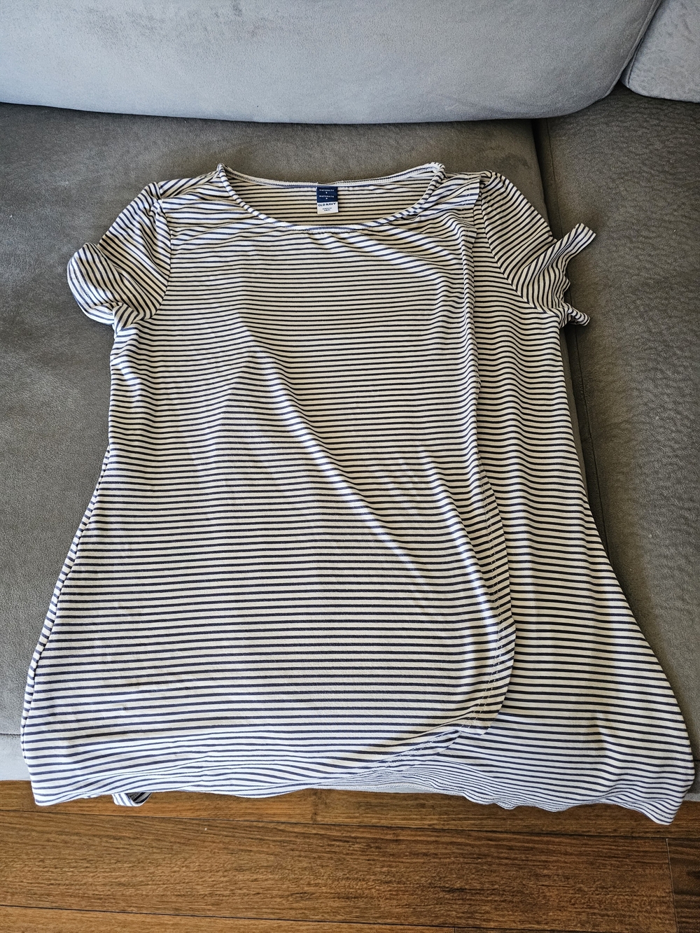 Maternity Old Navy White and Black Striped Short Sleeve Tee with Sleeve Tie